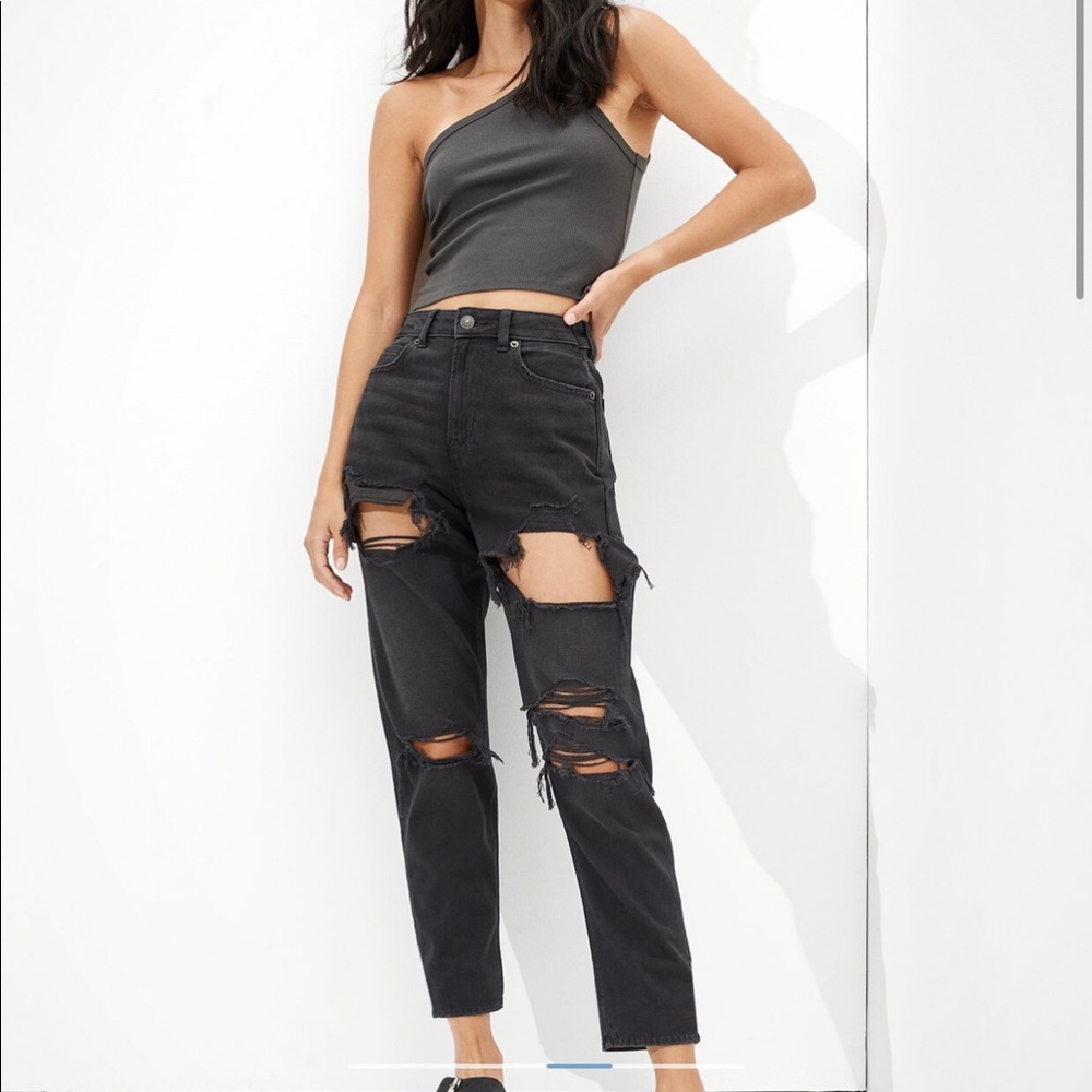 Size 4 American eagle mom jeans black ripped